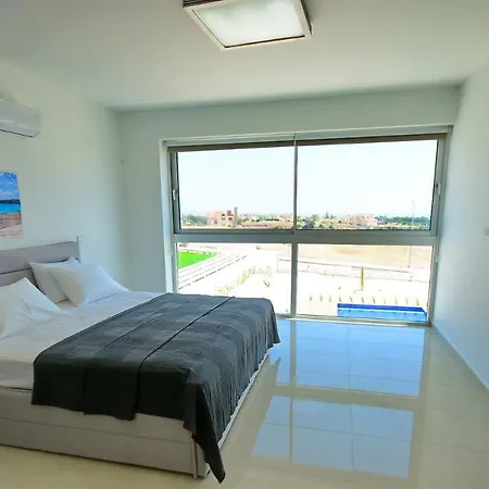 Villa Toscano