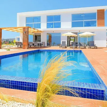 Villa Toscano Paphos